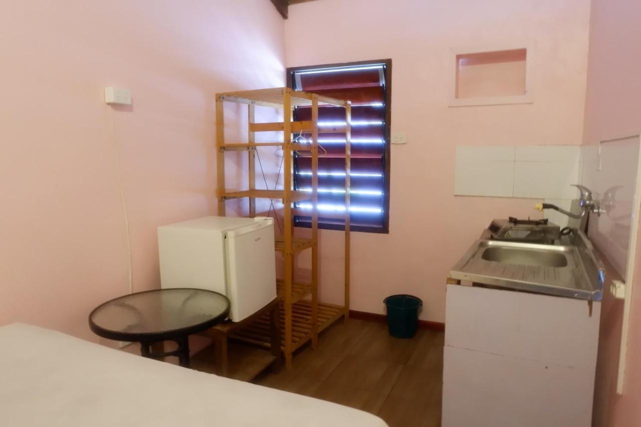 Bluepango Guest House Port Vila Eksteriør billede