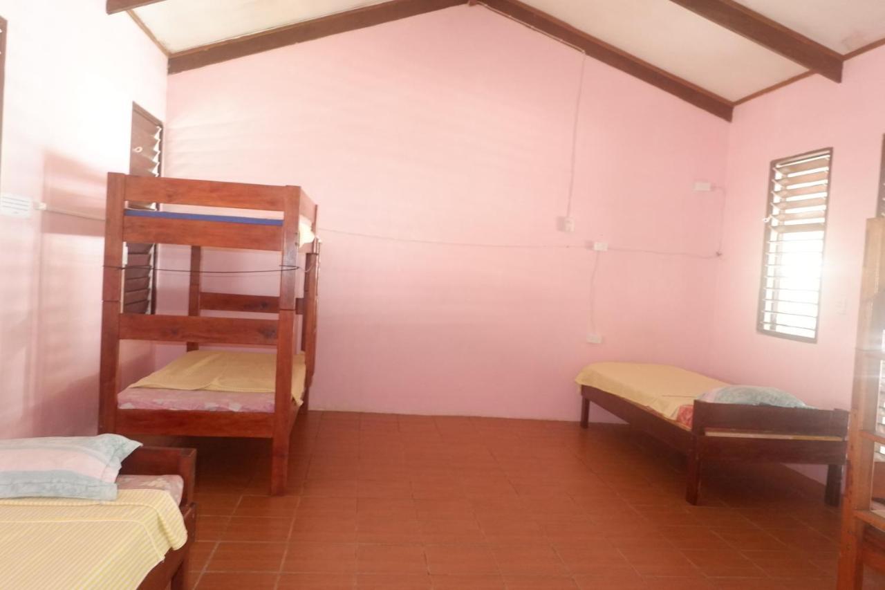Bluepango Guest House Port Vila Eksteriør billede